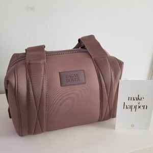 Dagne Dover Langdon (small)  in Dune Color